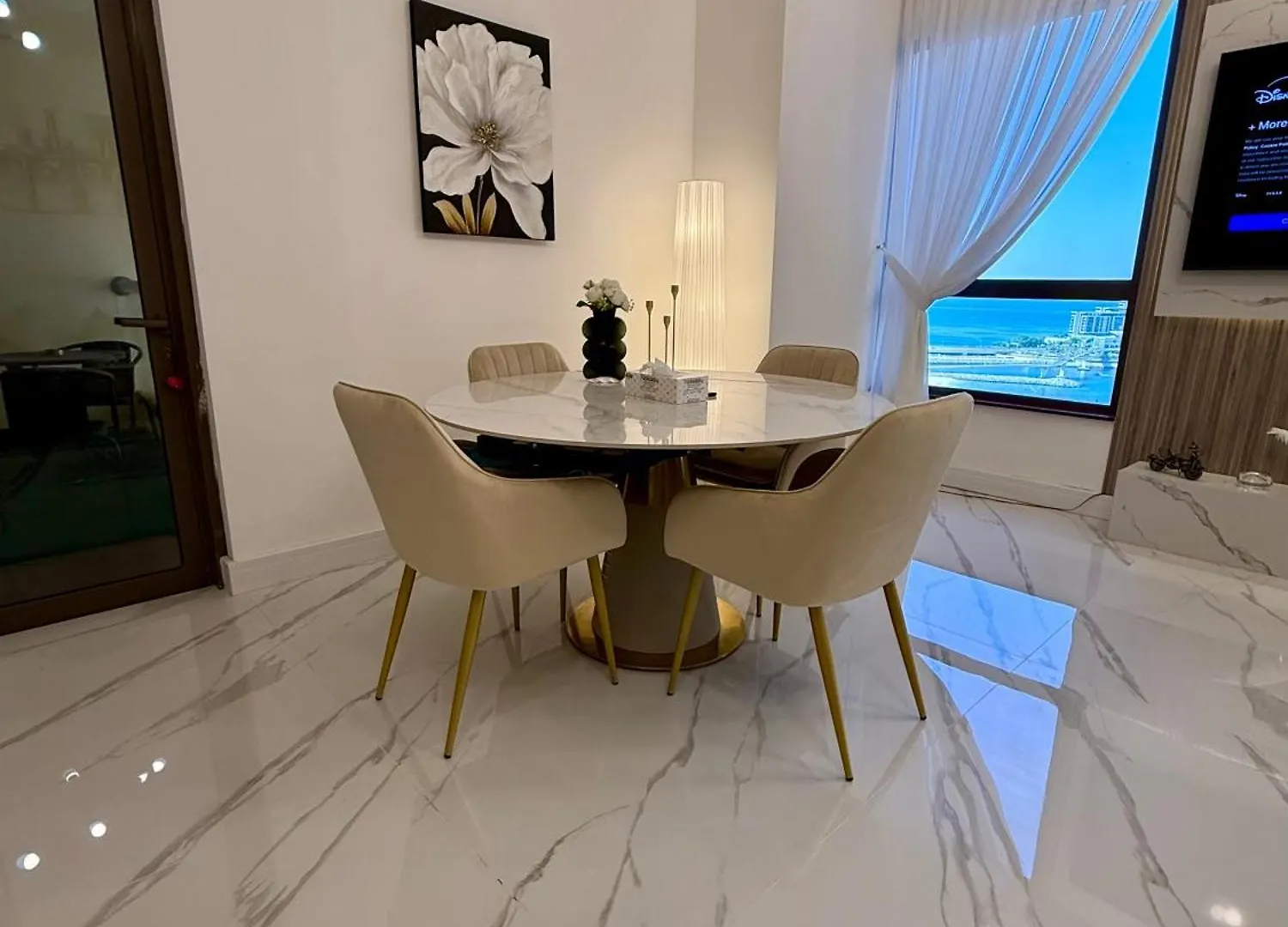 Beach Front Apartment In Jbr Dubai