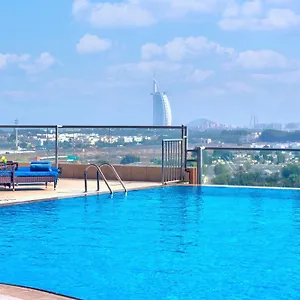 Two Seasons & Hotel apartamentowy